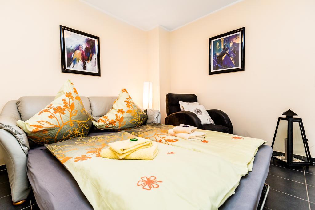 Design Apartment In Koeln Mit Terrasse Ngoại thất bức ảnh